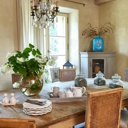 Bed & Breakfast Dwor Dawidy 3*