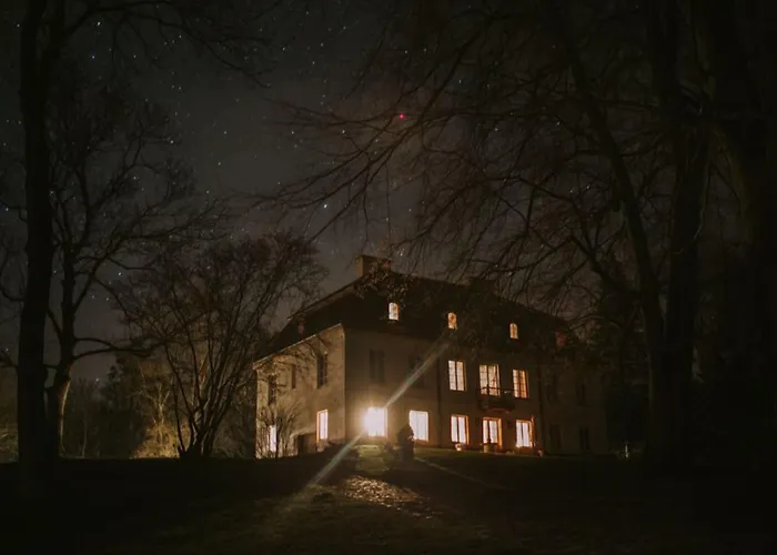 Nocleg ze śniadaniem Dwor Dawidy 3*